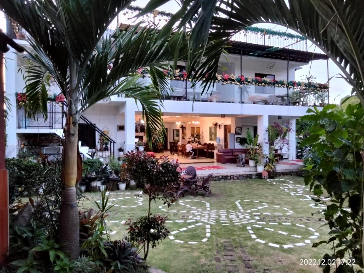 מלון Casa De Robles Tanay Rizal מראה חיצוני תמונה